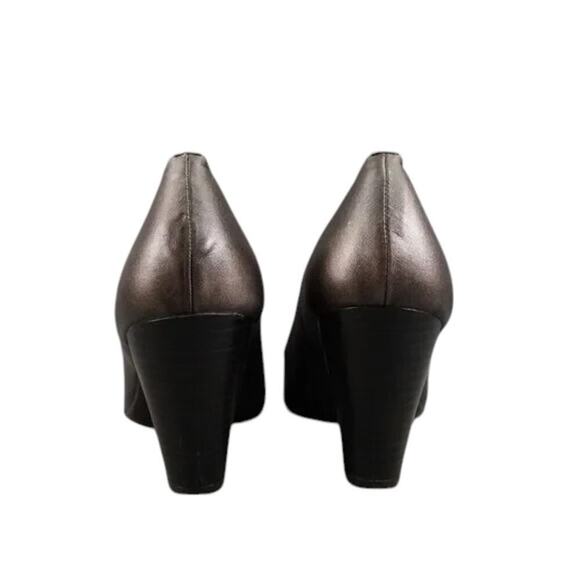 Sofft Shoes Womens 9 Eurosoft Loafer Pump Metallic Leather Classic Fashion Comfy - Picture 6 of 16